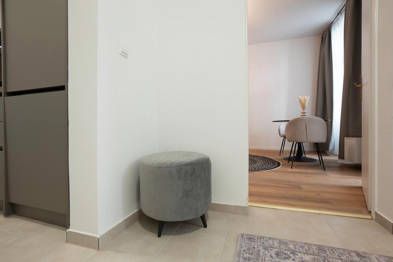 Modern Apartment With A Balcony Near Belvedere Vídeň Exteriér fotografie