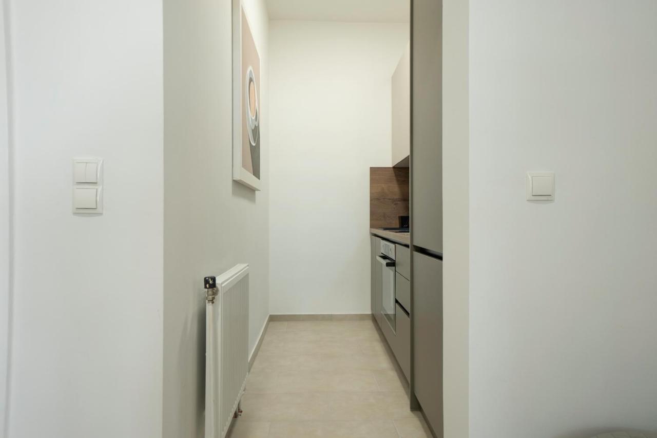 Modern Apartment With A Balcony Near Belvedere Vídeň Exteriér fotografie